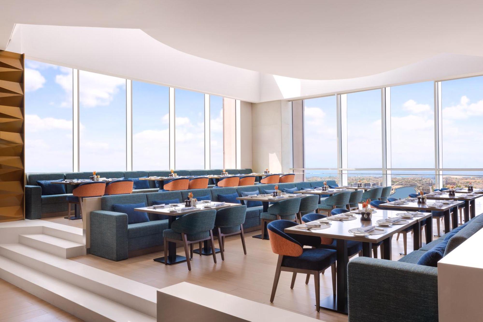 Hilton Dubai Al Habtoor City Exterior photo
